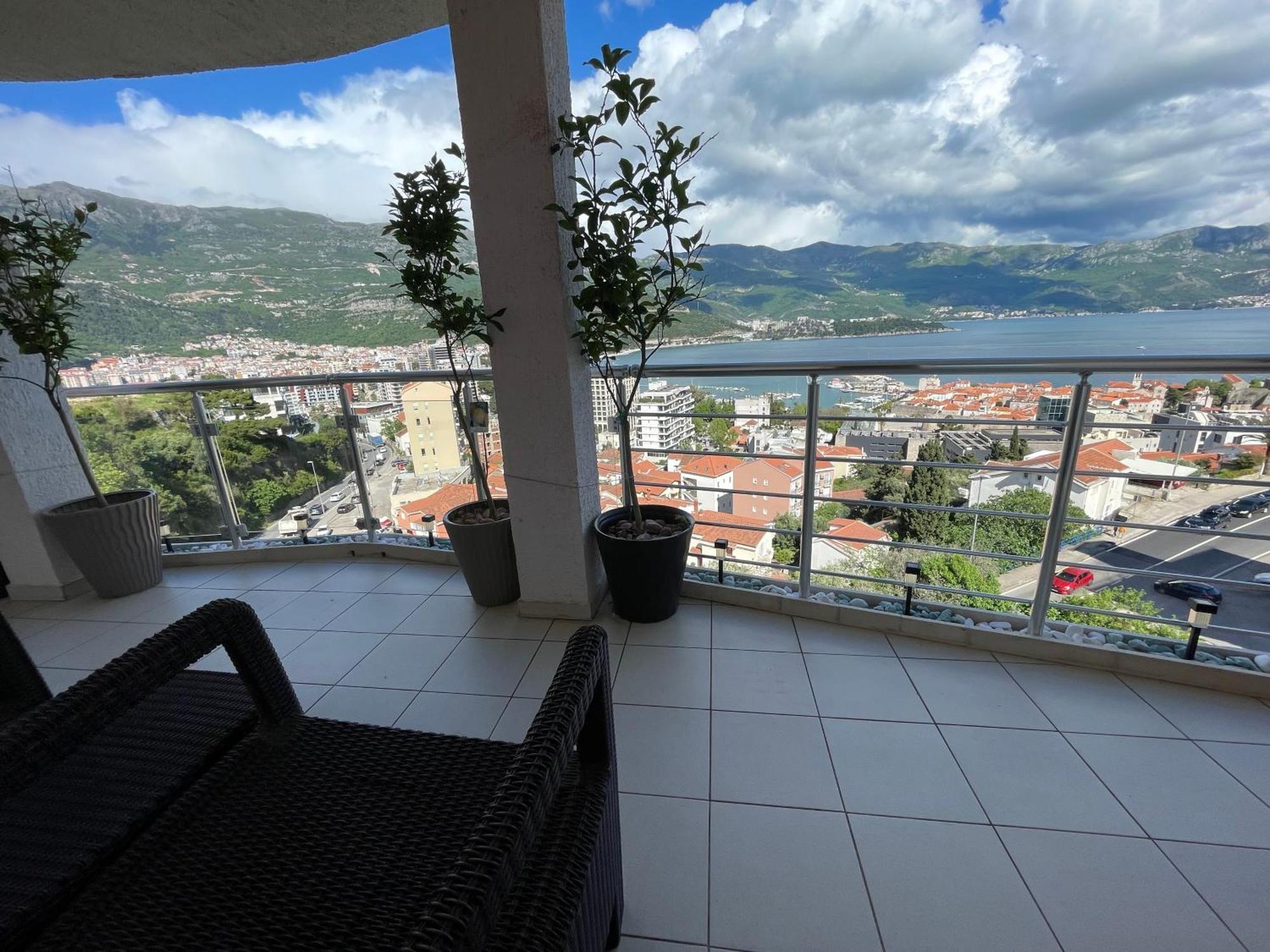 Perla Appartement Budva Buitenkant foto
